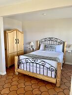 Tioga Lodge At Mono Lake