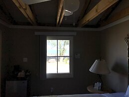 Tioga Lodge At Mono Lake