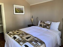 Tioga Lodge At Mono Lake