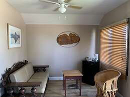 Tioga Lodge At Mono Lake