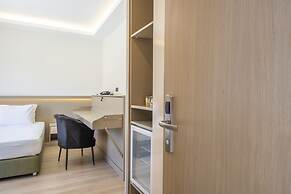 Olive Tree Gündoğan