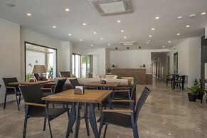 Olive Tree Gündoğan