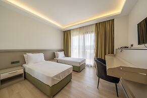 Olive Tree Gündoğan