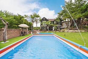 Gyeongju Themandi Pension