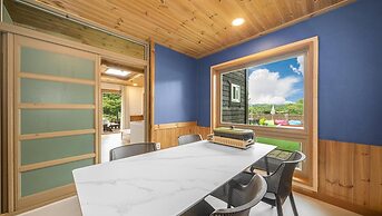 Gyeongju Themandi Pension