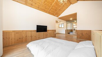 Gyeongju Themandi Pension