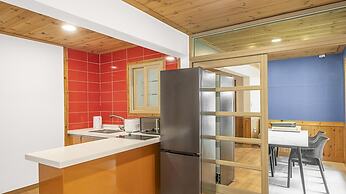 Gyeongju Themandi Pension