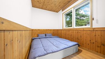 Gyeongju Themandi Pension