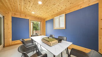 Gyeongju Themandi Pension