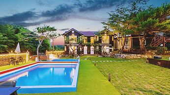 Gyeongju Themandi Pension