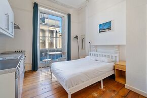 Westbourne Place Rooms - by Clifton Short Lets