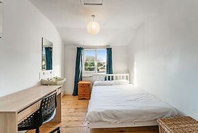 Westbourne Place Rooms - by Clifton Short Lets