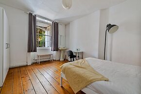 No 3 Georgian Shared House - By Clifton Short Lets