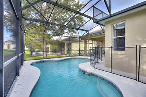 Gold Rest at Calabay Parc Tower Lake by Shine Villas 412