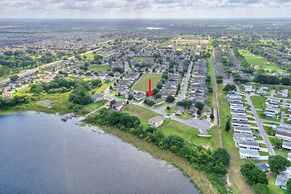 Gold Rest at Calabay Parc Tower Lake by Shine Villas 412