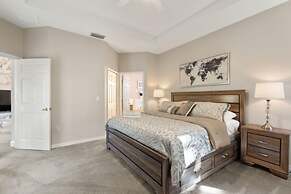 Gold Rest at Calabay Parc Tower Lake by Shine Villas 412