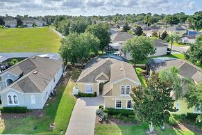 Gold Rest at Calabay Parc Tower Lake by Shine Villas 412