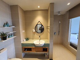 Handy GOLD COAST Nha Trang