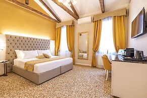 Residenza La Duchessa Deluxe Rooms