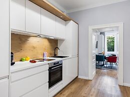 SKY9 Apartments District 3