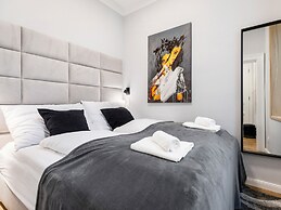 SKY9 Apartments District 3