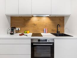 SKY9 Apartments District 3