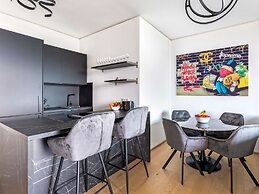 SKY9 Apartments District 3