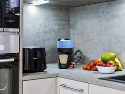 SKY9 Apartments District 3