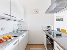 SKY9 Apartments District 3