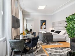 SKY9 Apartments District 3