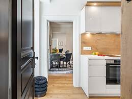 SKY9 Apartments District 3