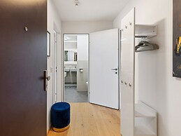 SKY9 Apartments District 3