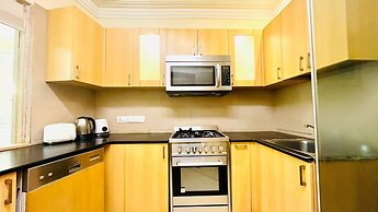 BluO 1BHK - DLF Galleria | BathTub, Balcony, Suite