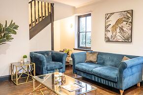 Northern Hideaways Apple Store, Ellingham