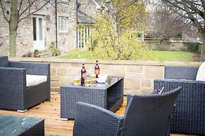 Northern Hideaways Apple Store, Ellingham