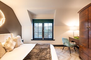 Northern Hideaways Apple Store, Ellingham