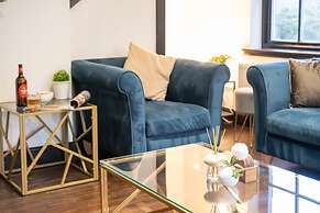 Northern Hideaways Apple Store, Ellingham