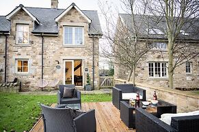 Northern Hideaways Apple Store, Ellingham