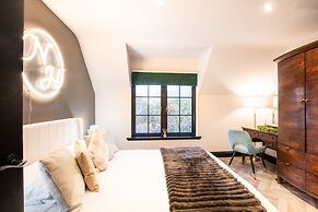 Northern Hideaways Apple Store, Ellingham