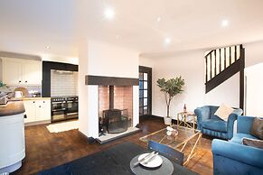 Northern Hideaways Apple Store, Ellingham