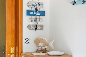 Bright 3-bedroom Apartment in Lovran