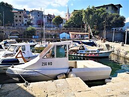 Bright 3-bedroom Apartment in Lovran