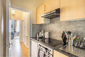 1BR Summit Holburn - Cosy Flat With Ultrafast Wifi