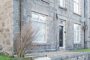 Cosy Central Aberdeen 1 Bed Flat by Retail Park