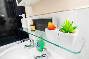 1BR Summit Holburn - Cosy Flat With Ultrafast Wifi