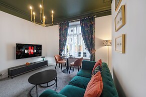 Cosy Central Aberdeen 1 Bed Flat by Retail Park