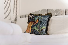 Cosy Central Aberdeen 1 Bed Flat by Retail Park