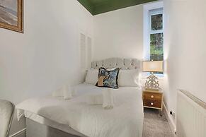 1BR Summit Holburn - Cosy Flat With Ultrafast Wifi