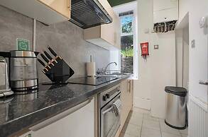 1BR Summit Holburn - Cosy Flat With Ultrafast Wifi