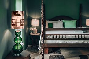 Kura Botanica Hotel
